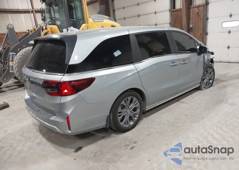2025 Honda Odyssey Touring z USA, uszkodzony, nr VIN 5FNRL6H89SB015127